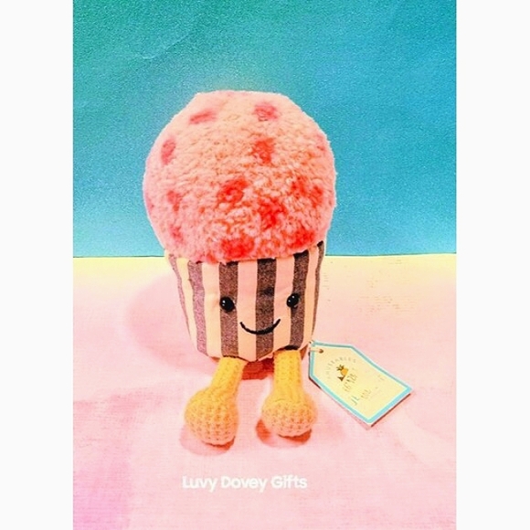 BNWT Jellycat RETIRED Amusables Gelato AUTHENTICITY GUARANTEED - Picture 1 of 3
